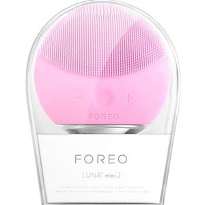 Give your skin the treat of a facial at home with the FOREO LUNA™ mini 2. New